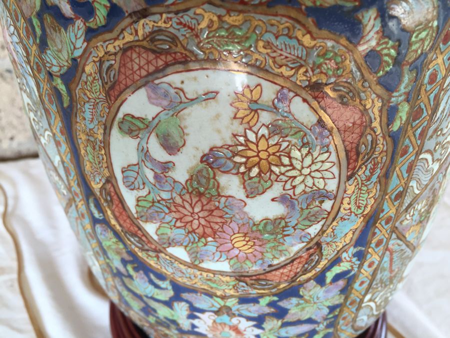 Vintage Chinese Famile Rose Lamp Stunning [Photo 13]