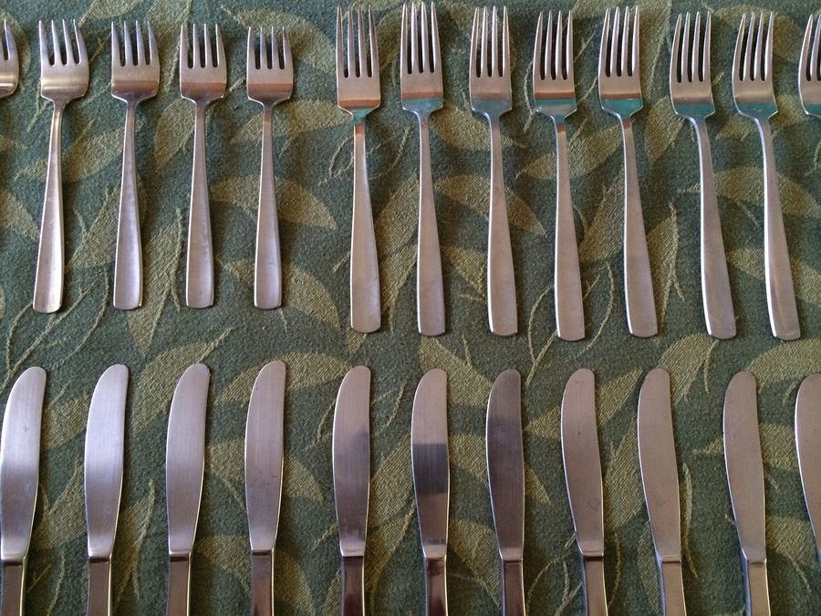 64-Piece Gense Sweden 18-8 Stainless Steel Flatware Set [Photo 3]
