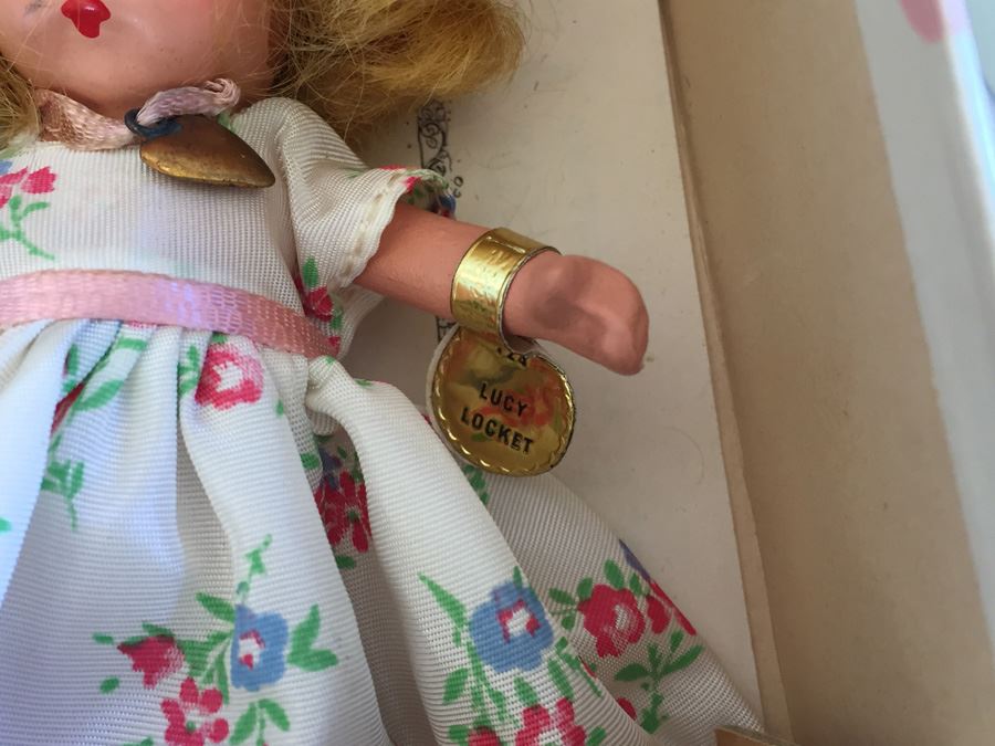 (5) Storybook Dolls By Nancy Ann In Original Box Lot Estimate $500 [Photo 35]