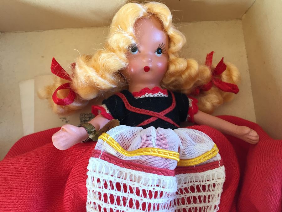 (8) Storybook Dolls By Nancy Ann In Original Box Lot Estimate $480 [Photo 25]