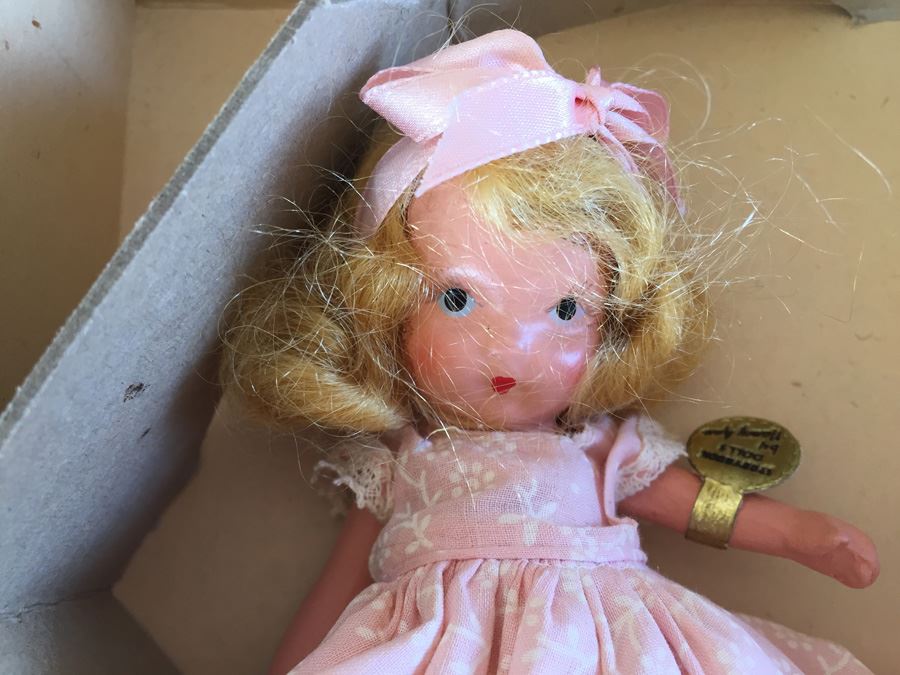(8) Storybook Dolls By Nancy Ann In Original Box Lot Estimate $480 [Photo 17]