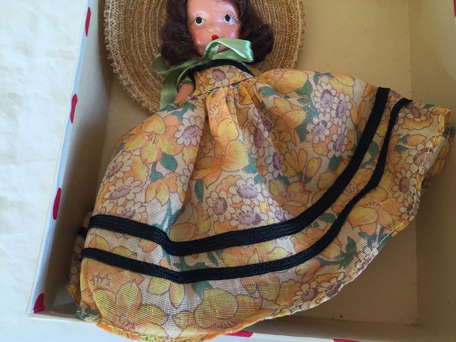 (8) Storybook Dolls By Nancy Ann In Original Box Lot Estimate $480 [Photo 14]
