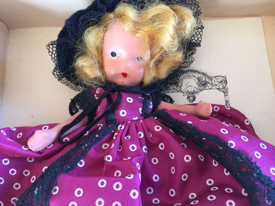 (8) Storybook Dolls By Nancy Ann In Original Box Lot Estimate $480 [Photo 41]
