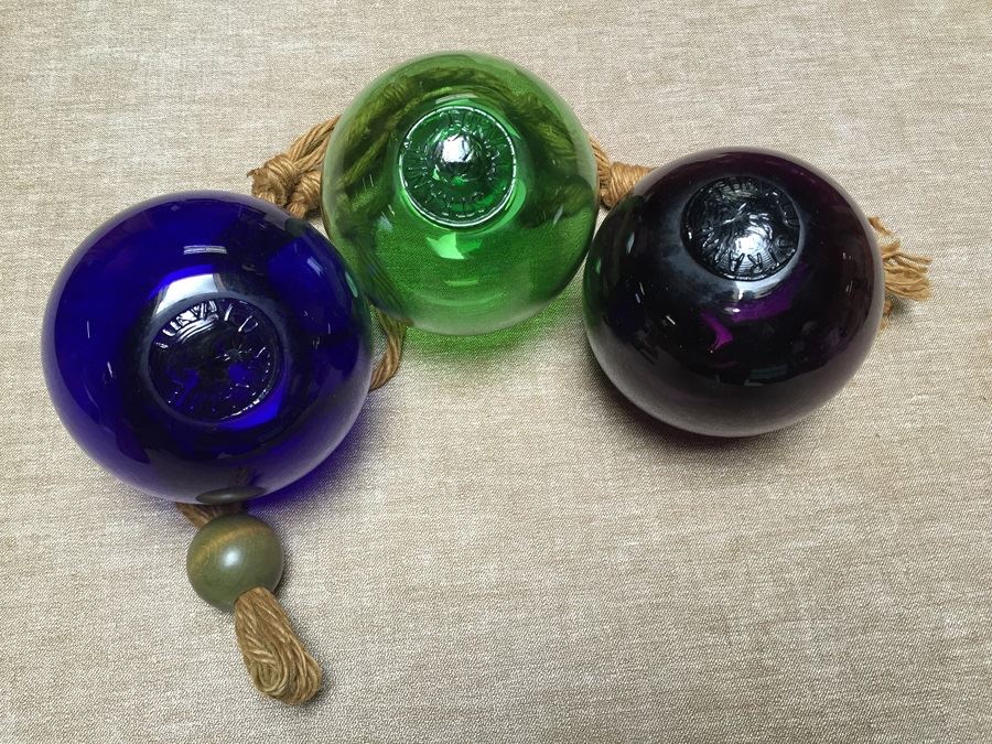 JUST ADDED - Set Of Three Torvald Stranne Swedish Glass Floats Hand Blown Estimate $150-$200 [Photo 9]