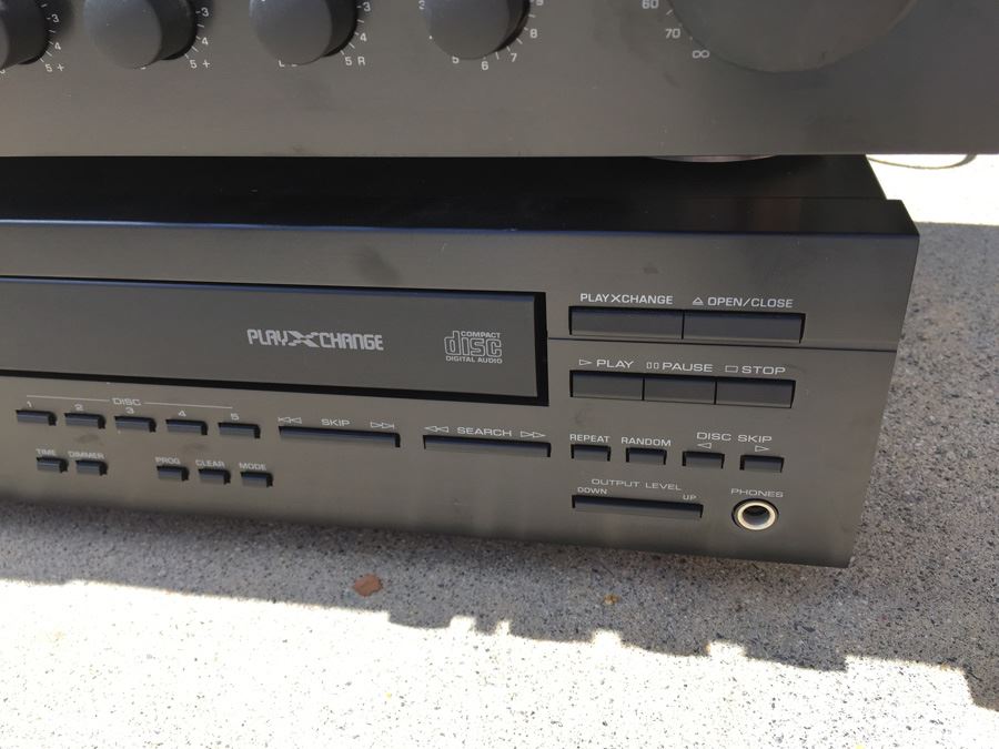 JUST ADDED - YAMAHA Stereo Equipment Receiver RX-485, Double Cassette K-90, CD Player CDC-645  [Photo 8]