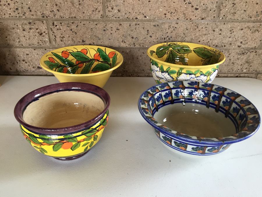 JUST ADDED - Lot Of Four Pottery Bowls Signed Dierdorff