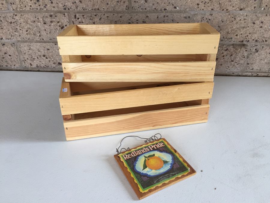 JUST ADDED - Redlands Foothill Fruit Label Crate Lot [Photo 6]