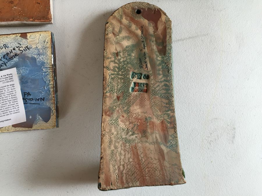JUST ADDED - Lot Of Moravian Pottery And Tile Works Tiles And Candle Holder Plaque [Photo 30]