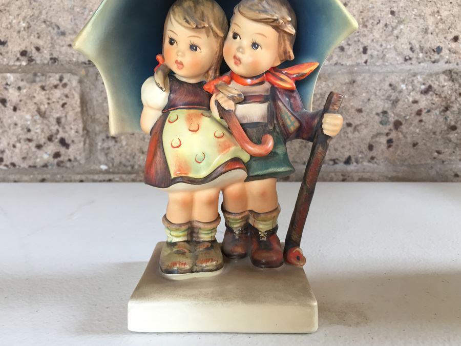 JUST ADDED - Vintage Hummel 71 Stormy Weather Boy Girl Under Umbrella ...