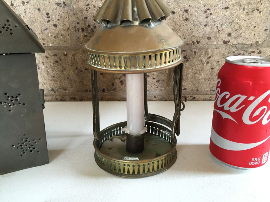 JUST ADDED - Lot Of Vintage Scales And Hanging Lanterns [Photo 9]