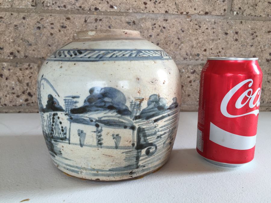 JUST ADDED - Old Chinese Blue And White Crock Pot [Photo 1]