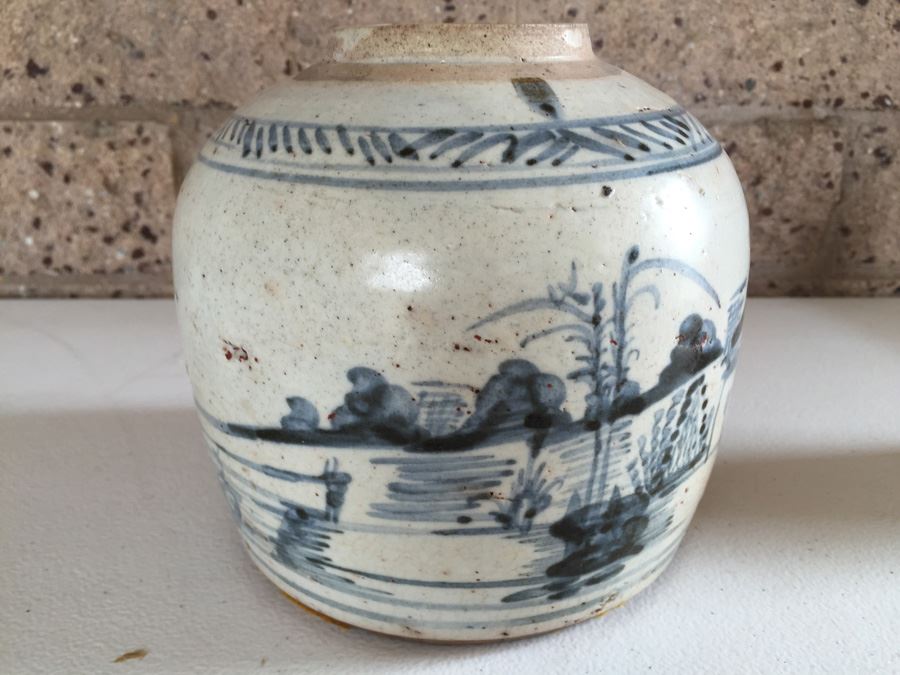 JUST ADDED - Old Chinese Blue And White Crock Pot [Photo 11]