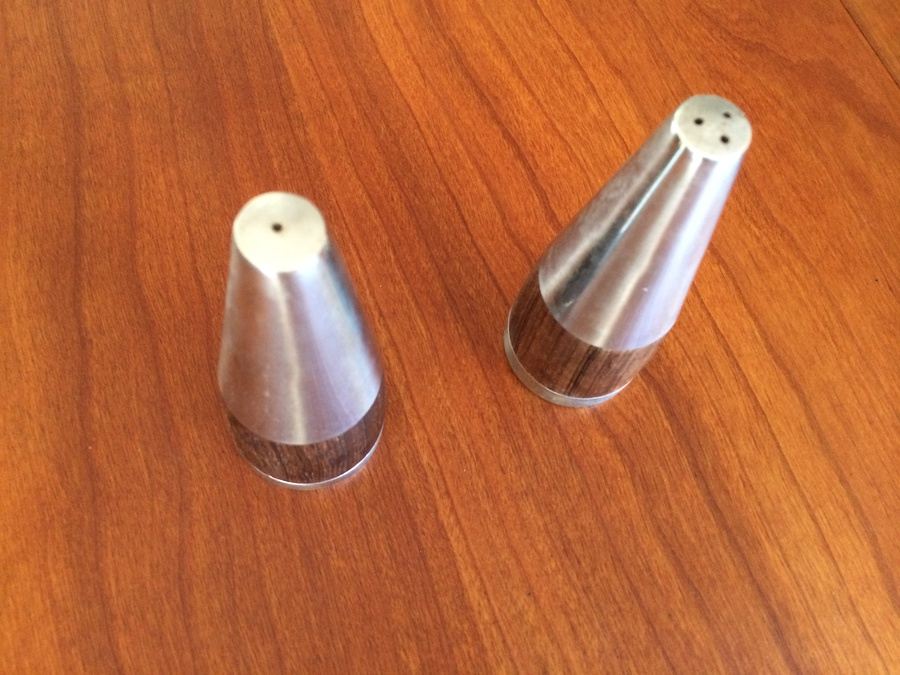 Denmark Metal and Wood Salt & Pepper Shakers [Photo 2]