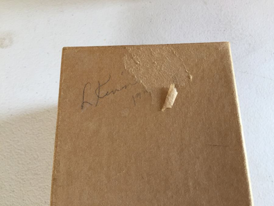 JUST ADDED - Vintage Native American Indian Skookum Doll Straw Filled In Box [Photo 4]