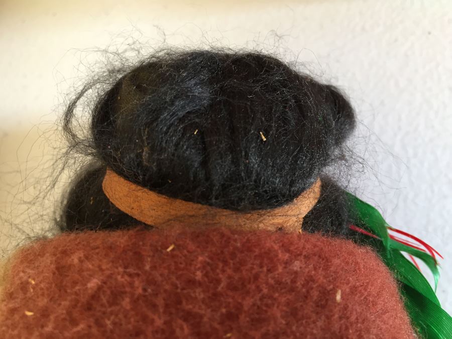 JUST ADDED - Vintage Native American Indian Skookum Doll Straw Filled In Box [Photo 12]