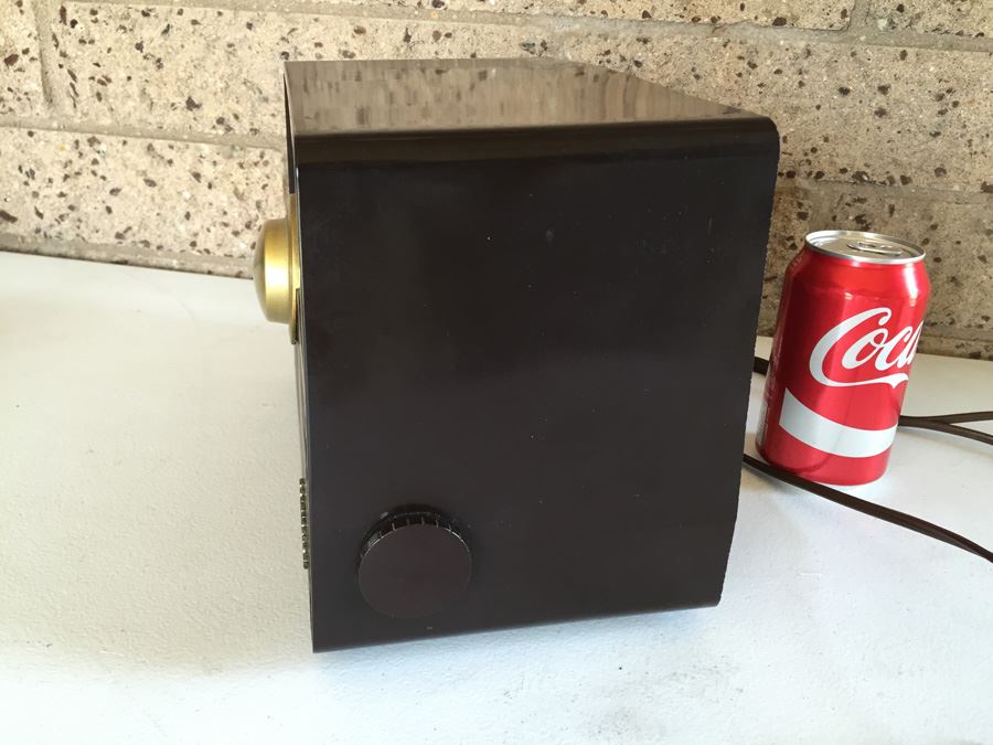 JUST ADDED - Vintage RCA Victor Tube Radio Model 1-X-51 Bakelite 'Golden Throat' Working [Photo 6]