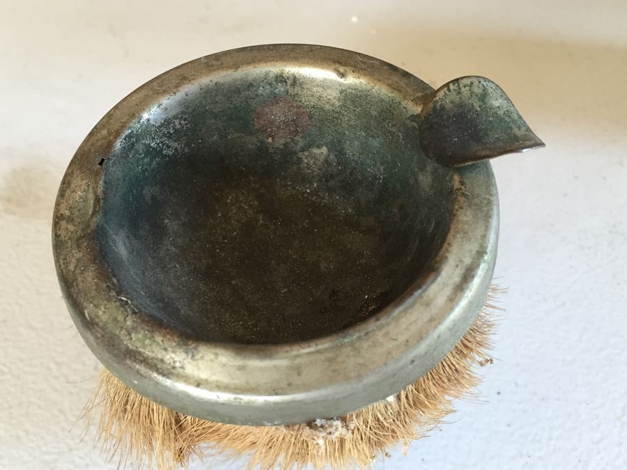 JUST ADDED - Interesting Vintage Hoof Taxidermy Ashtray Great Conversation Piece [Photo 5]