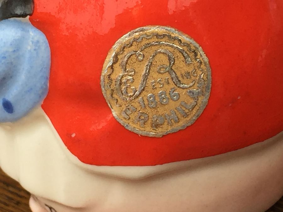 JUST ADDED - Five Mini Toby Figurines [Photo 9]