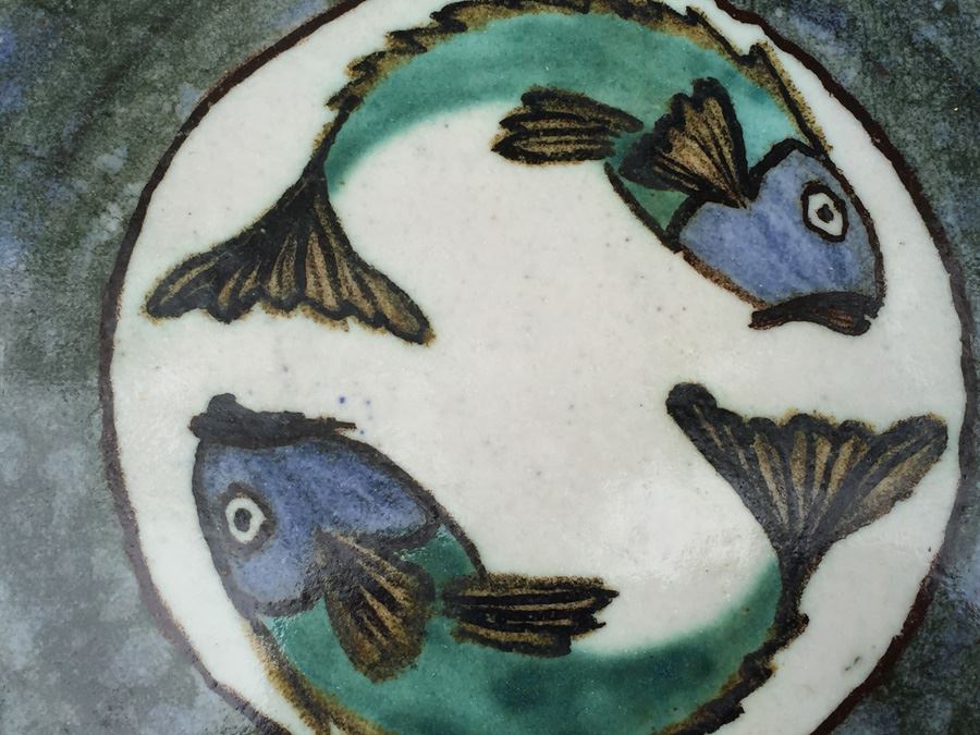 JUST ADDED - Beautiful Pottery Tray Signed And Hand Painted With Fish [Photo 4]