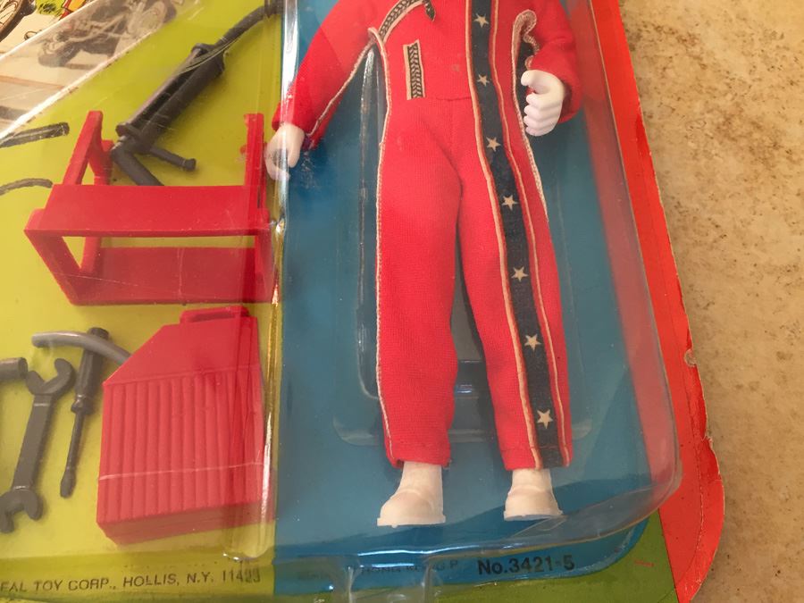 Evel Knievel Racing Set On Damaged Card IDEAL 1975 [Photo 4]