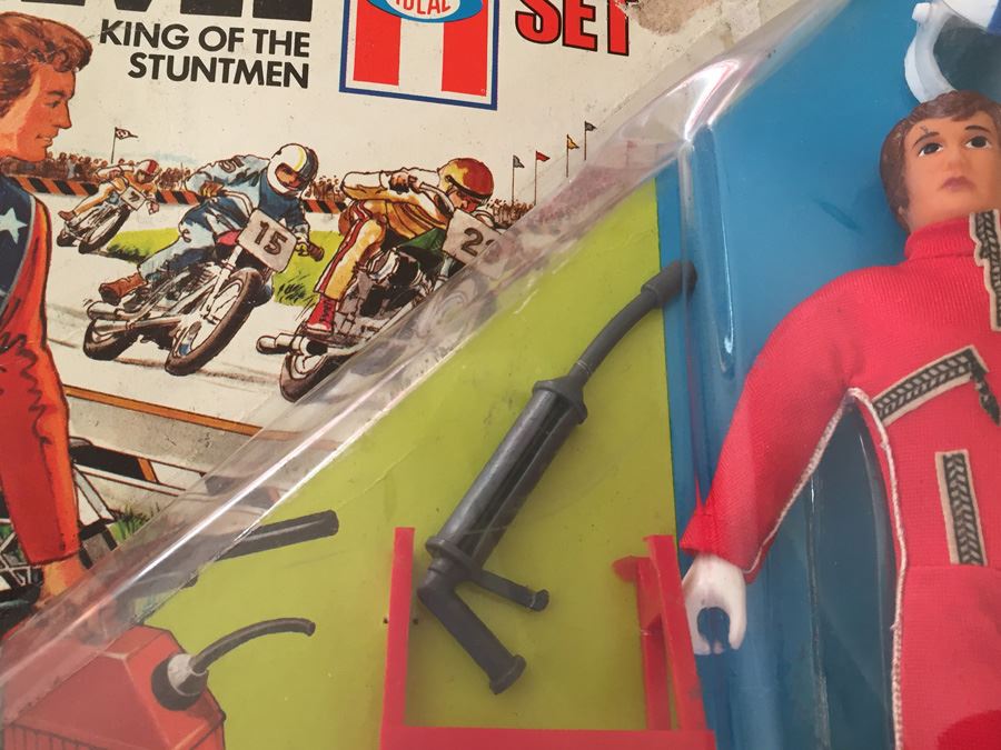 Evel Knievel Racing Set On Damaged Card IDEAL 1975 [Photo 7]