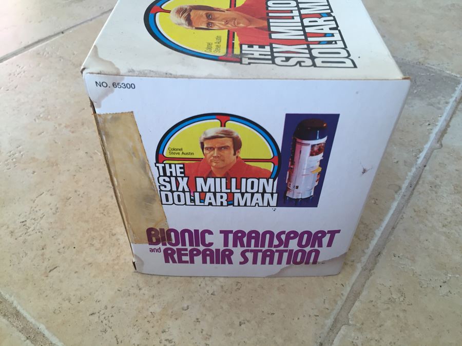The Six Million Dollar Man Bionic Transport And Repair Station In Box Kenner 1975 [Photo 15]