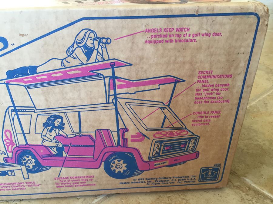 Charlie's Angels Adventure Van Headquarters On Wheels Hasbro In Box 1978  [Photo 11]