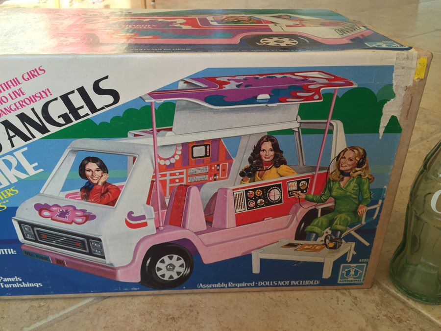 Charlie's Angels Adventure Van Headquarters On Wheels Hasbro In Box 1978  [Photo 4]