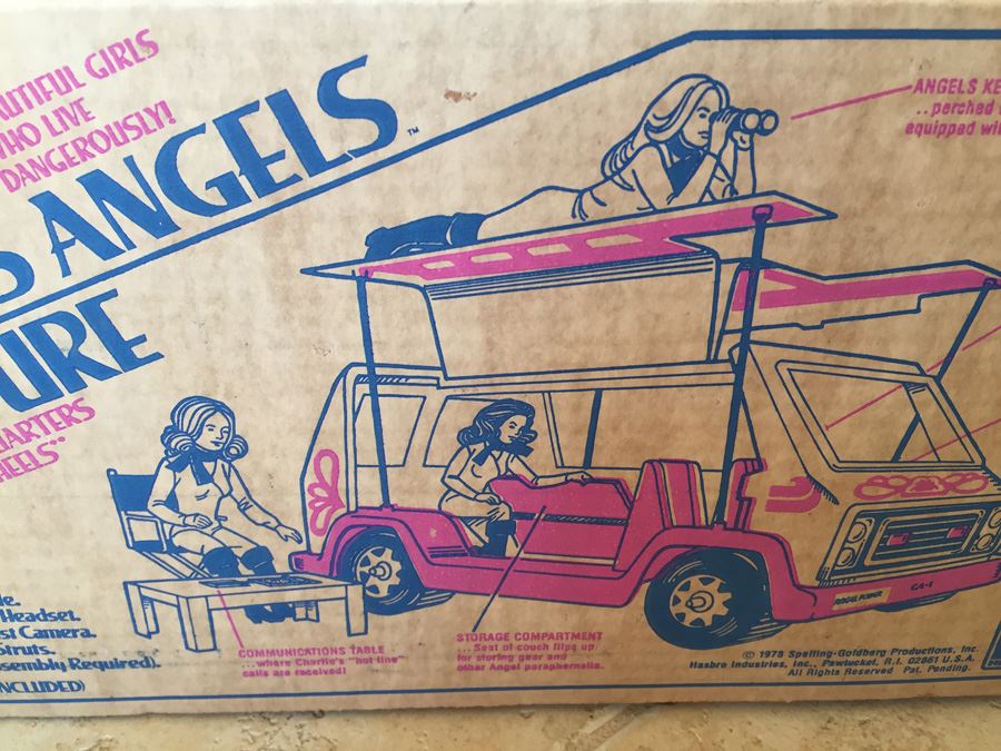 Charlie's Angels Adventure Van Headquarters On Wheels Hasbro In Box 1978  [Photo 10]