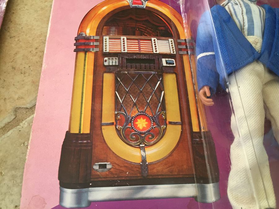 MEGO Happy Days Action Figures Dolls RICHIE And POTSY On Damaged Cards 1976 [Photo 8]