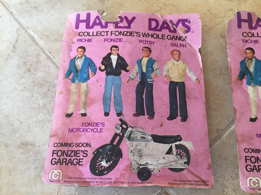 MEGO Happy Days Action Figures Dolls RICHIE And POTSY On Damaged Cards 1976 [Photo 20]