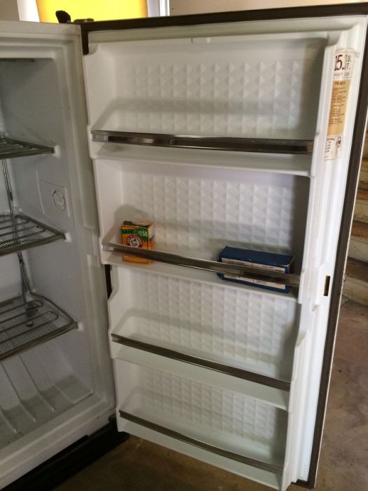 Norge 15.2 cu ft Upright Freezer [Photo 6]