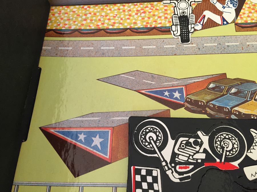Evel Knievel Adventure Set Colorforms Toy Well Played With 1974 [Photo 12]