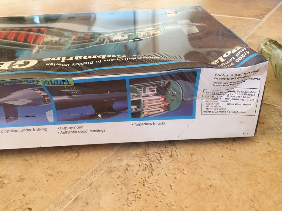 Sealed Revell Model Kit Of Polaris Nuclear Submarine GEORGE WASHINGTON 1978 [Photo 14]