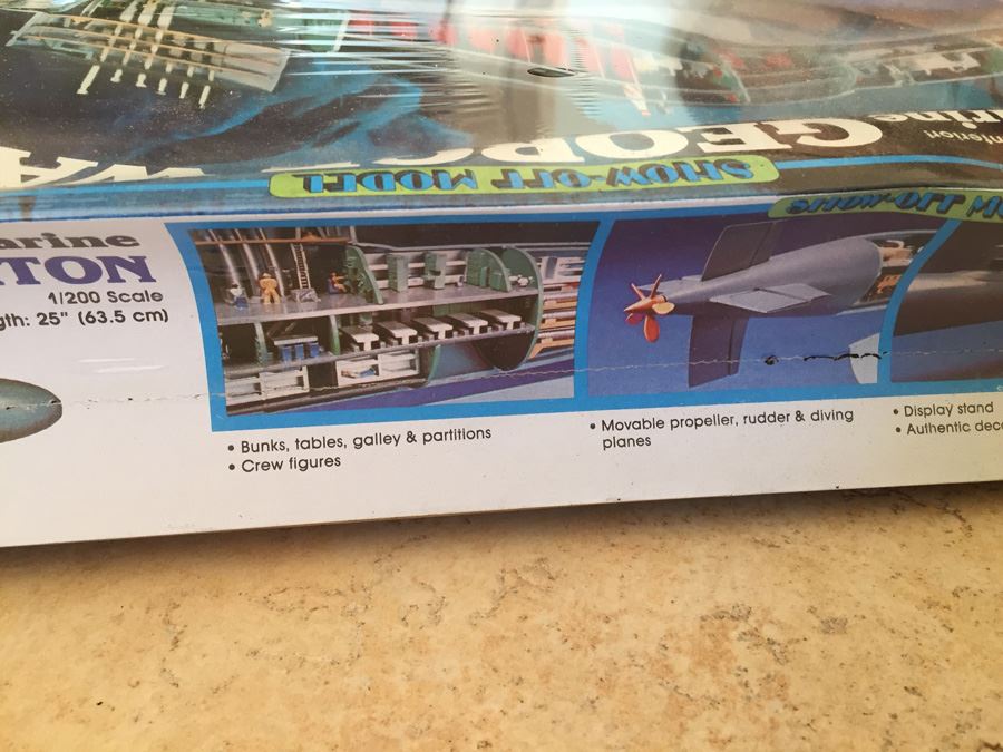 Sealed Revell Model Kit Of Polaris Nuclear Submarine WASHINGTON 1978