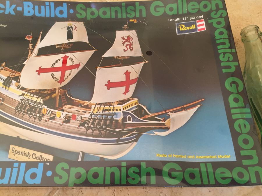 Sealed Revell Model Kit Of Quick Build Spanish Galleon Ship 1978 [Photo 3]