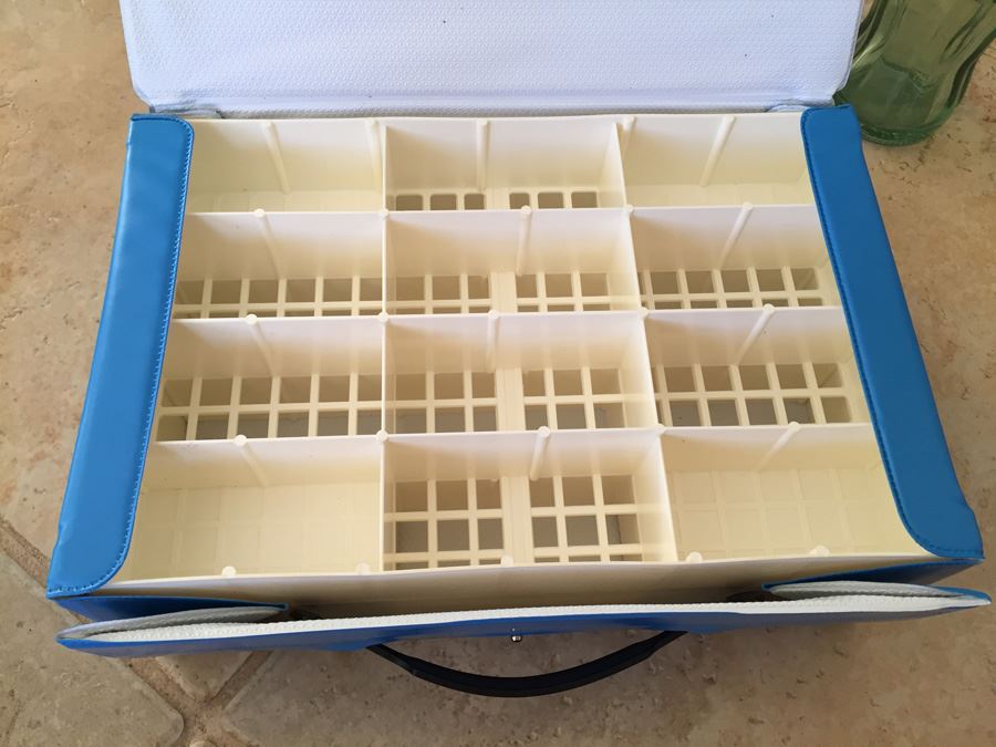 Hot Wheels 24 Car Collector's Case Mattel 1975 [Photo 7]