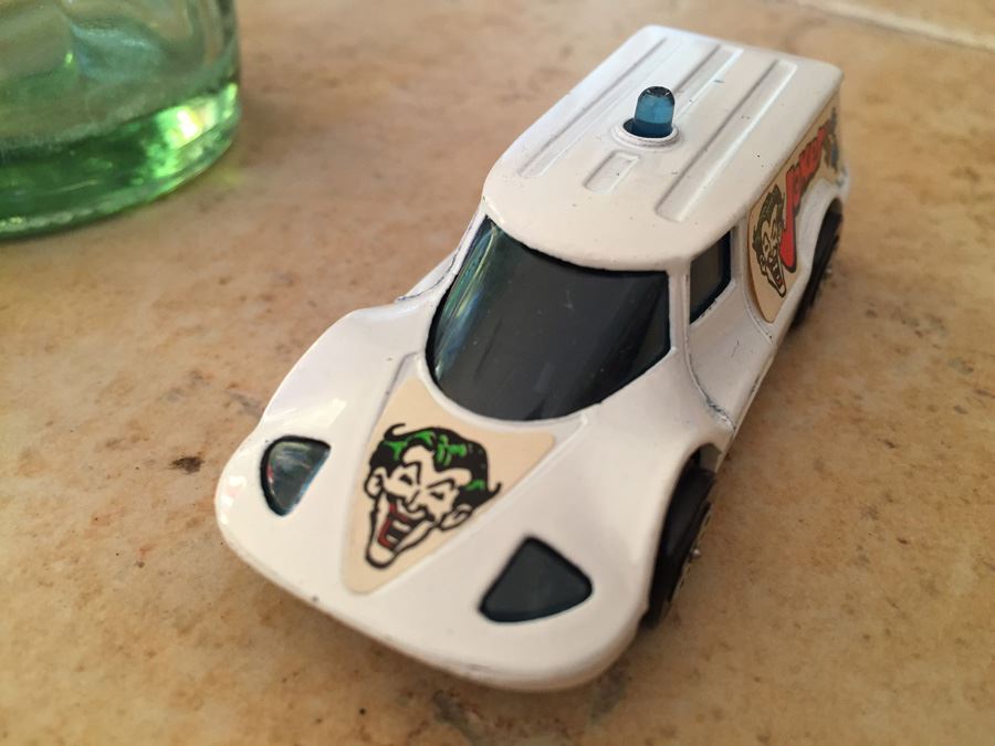 corgi joker car