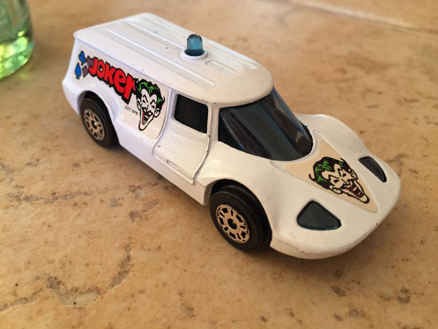 corgi joker car