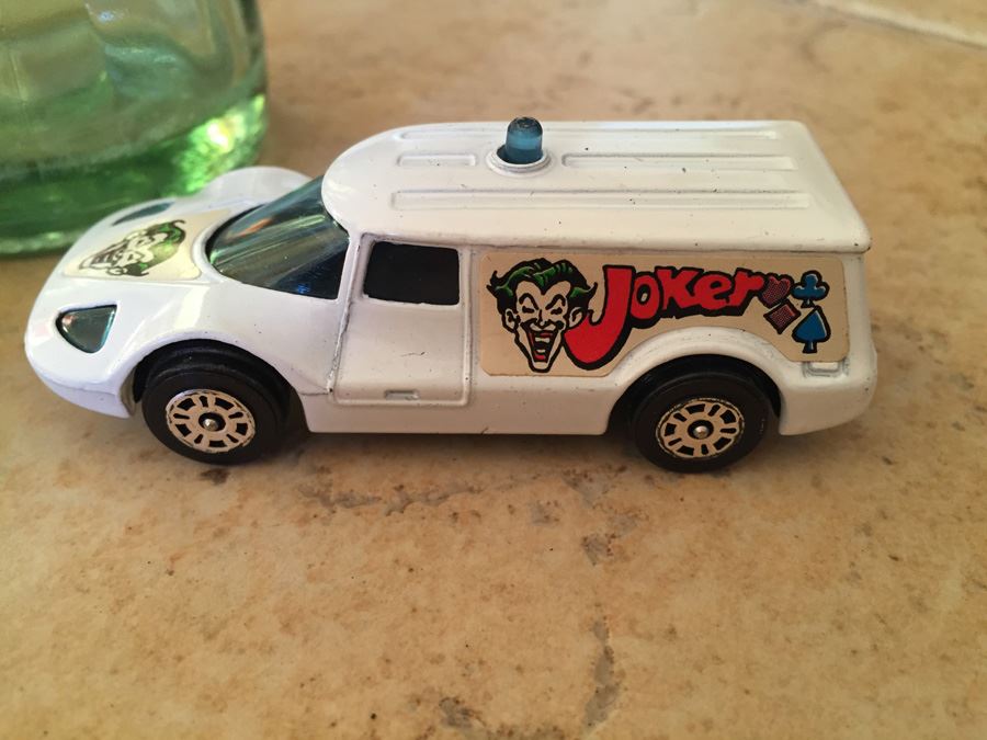 corgi joker car