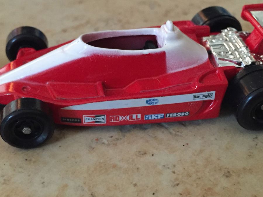 Collectors Car Case With 20 Cars [Photo 94]