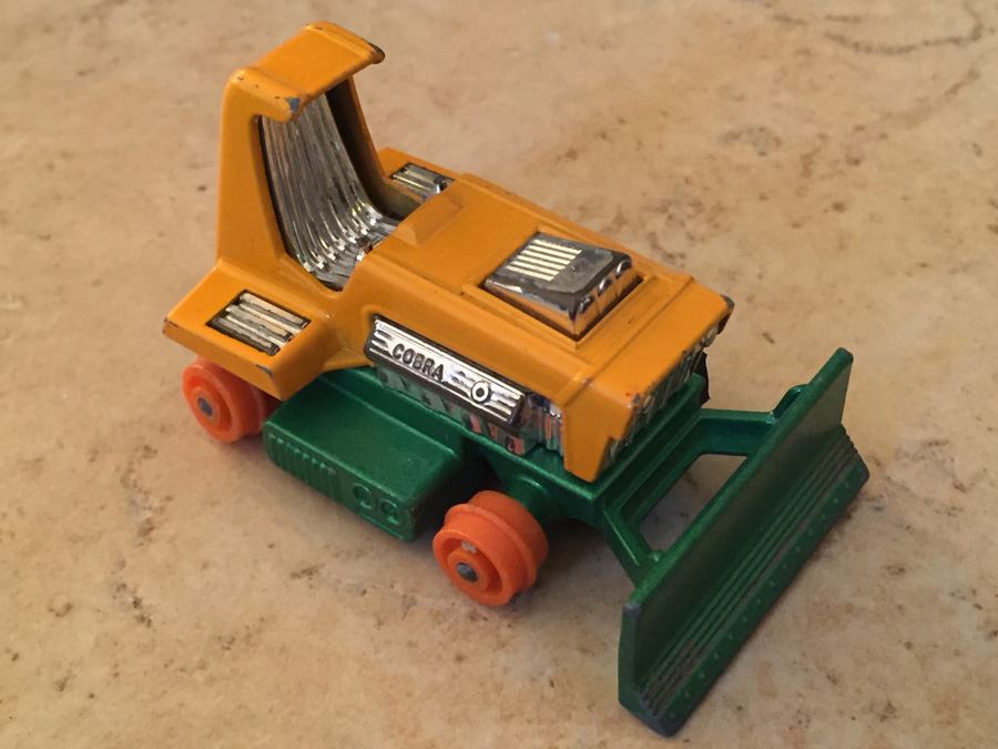 Collectors Car Case With 20 Cars [Photo 22]