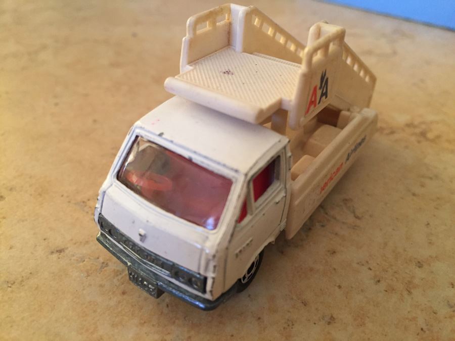 Collectors Car Case With 20 Cars [Photo 5]