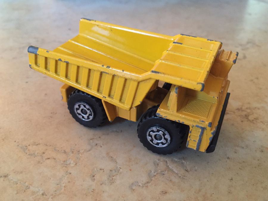 Collectors Car Case With 20 Cars [Photo 85]