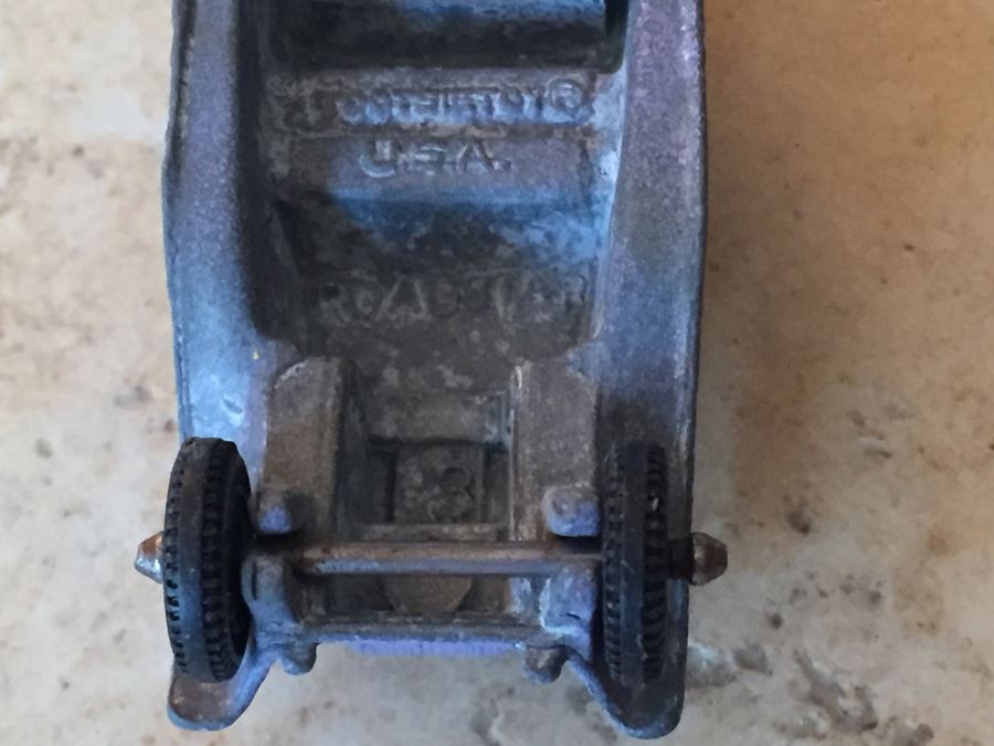 Collectors Car Case With 20 Cars [Photo 77]