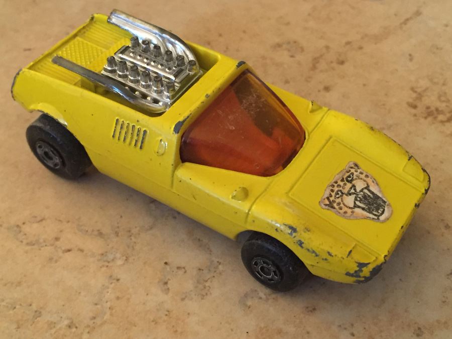 Collectors Car Case With 20 Cars [Photo 24]