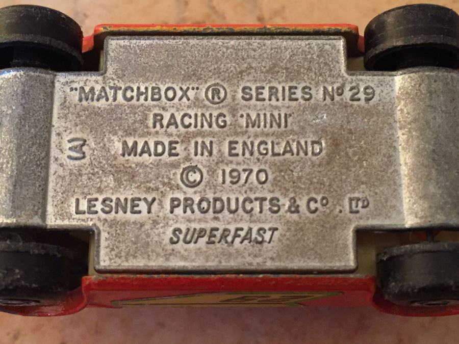 Collectors Car Case With 20 Cars [Photo 39]