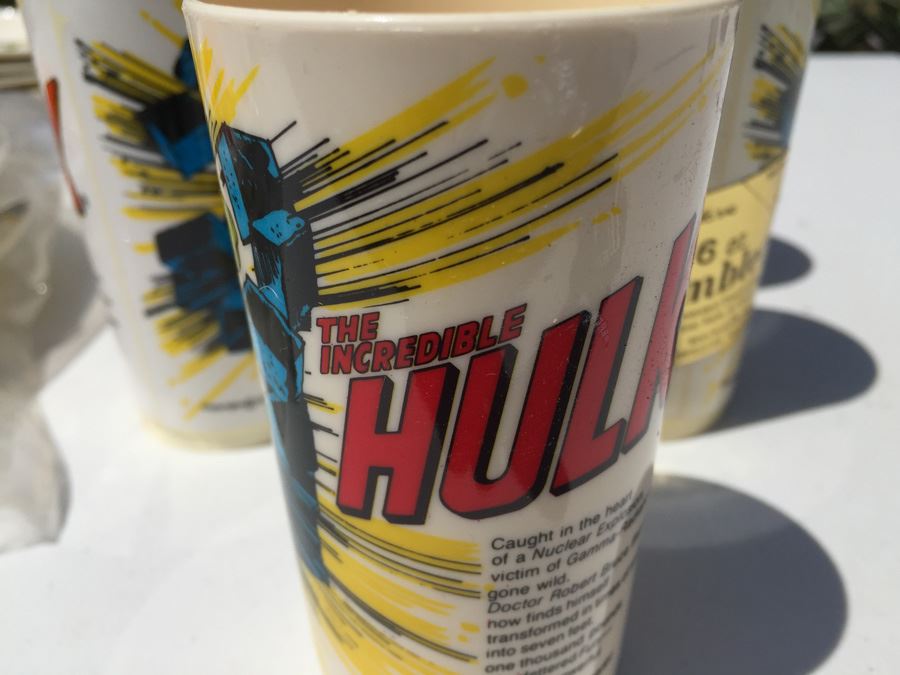 Vintage 1977 Collection Of Marvel Comics The Incredible Hulk Plates, Bowls And Cups By Deka Plastics [Photo 5]