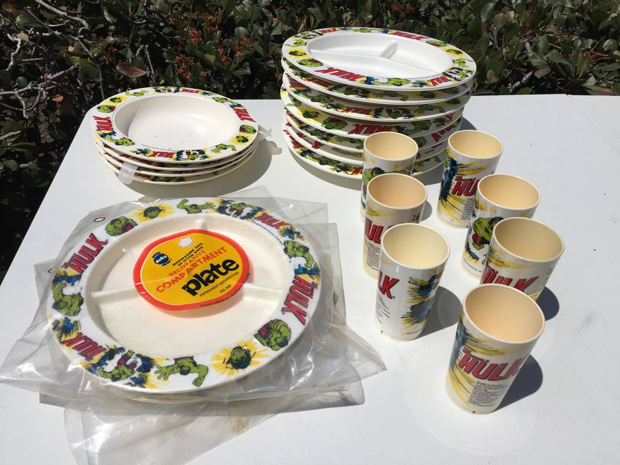 Vintage 1977 Collection Of Marvel Comics The Incredible Hulk Plates, Bowls And Cups By Deka Plastics