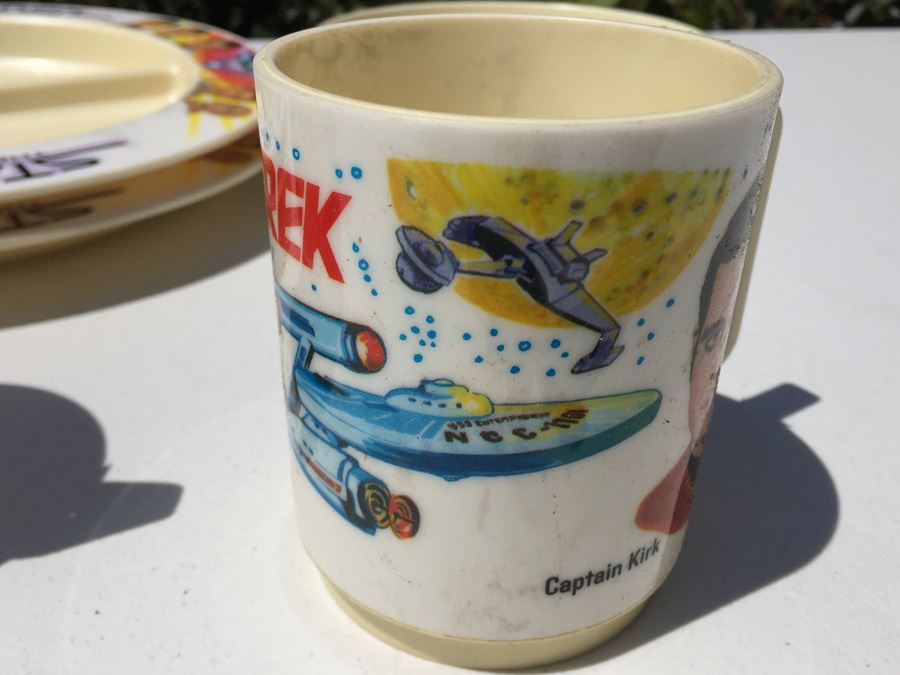 Vintage 1975 & 1979 Collection Of Star Trek Plates, Coffee Cups And Bowl [Photo 6]